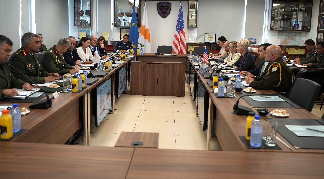 Εξαλλοι οι Τούρκοι από την αμυντική συνεργασία Κύπρου – ΗΠΑ, αδυνατούν να το χωνέψουν