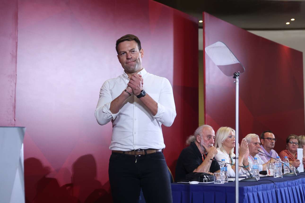 Ο Κασσελάκης έκπτωτος – και τώρα τι γίνεται;