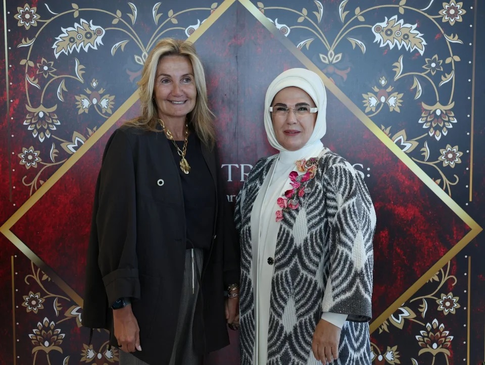 H Μαρέβα Μητσοτάκη καλεσμένη της Εμινέ Ερντογάν – σε εγκάρδιο κλίμα η συνάντησή τους στη Νέα Υόρκη