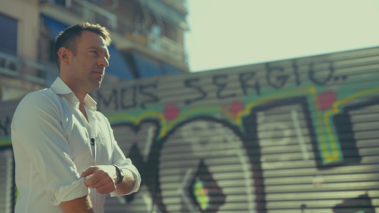 ΣΥΡΙΖΑ: «Είναι ή δεν είναι υποψήφιος ο Κασσελάκης;»