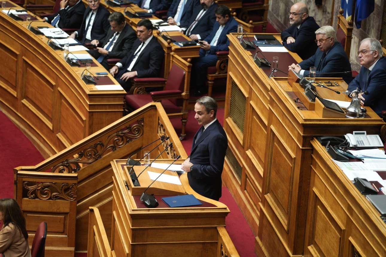 Μητσοτάκης στη Βουλή για τον απολογισμό της αντιπυρικής περιόδου: Η πιο δύσκολη χρονιά των τελευταίων 40 ετών