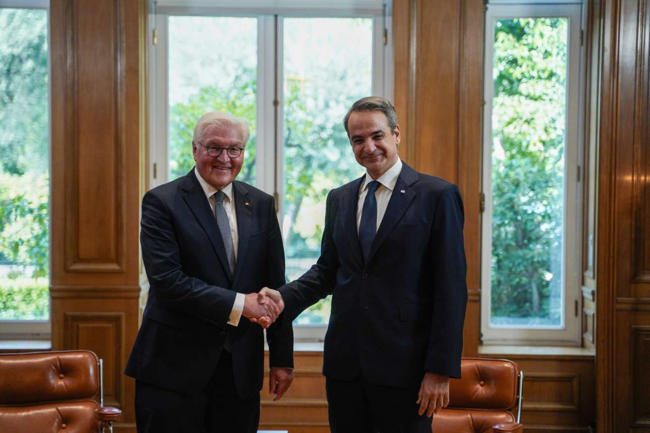 Μητσοτάκης σε Σταϊνμάγερ: «Ζωντανό το ζήτημα των επανορθώσεων – κάποια στιγμή θα το λύσουμε»