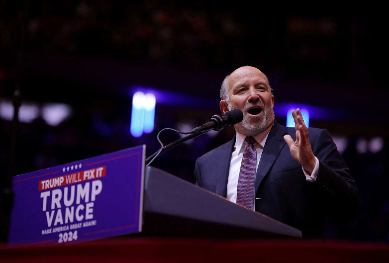 Ο Τραμπ επιλέγει τον Χάουαρντ Λάτνικ για υπουργό Εμπορίου