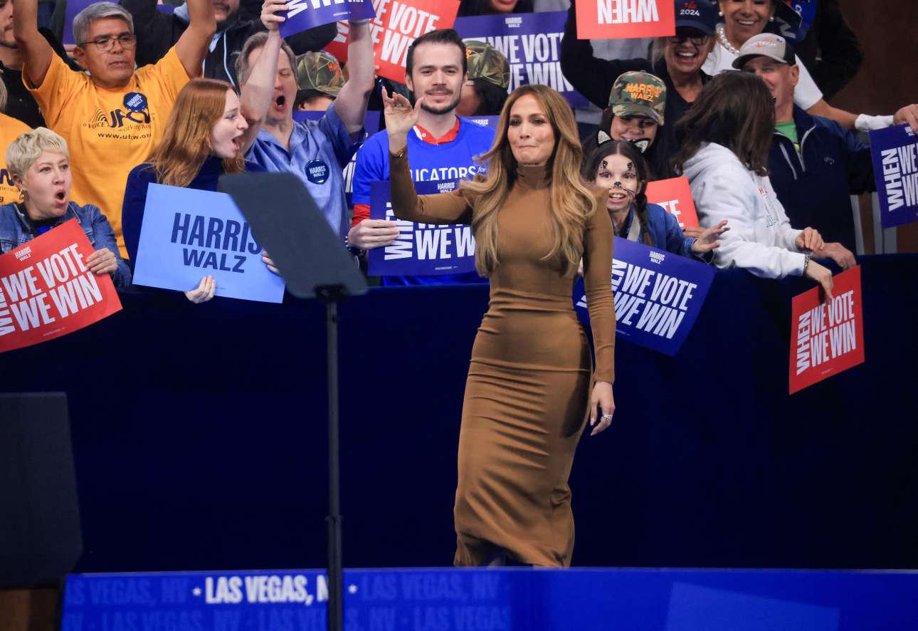 «Let’s get loud… Kamala!» Η Τζένιφερ Λόπεζ στο πλευρό της Χάρις