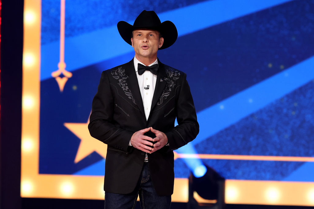 Σοκ στην Ουάσινγκτον: Ενας τηλεπαρουσιαστής του Fox υπουργός Αμυνας του Τραμπ!