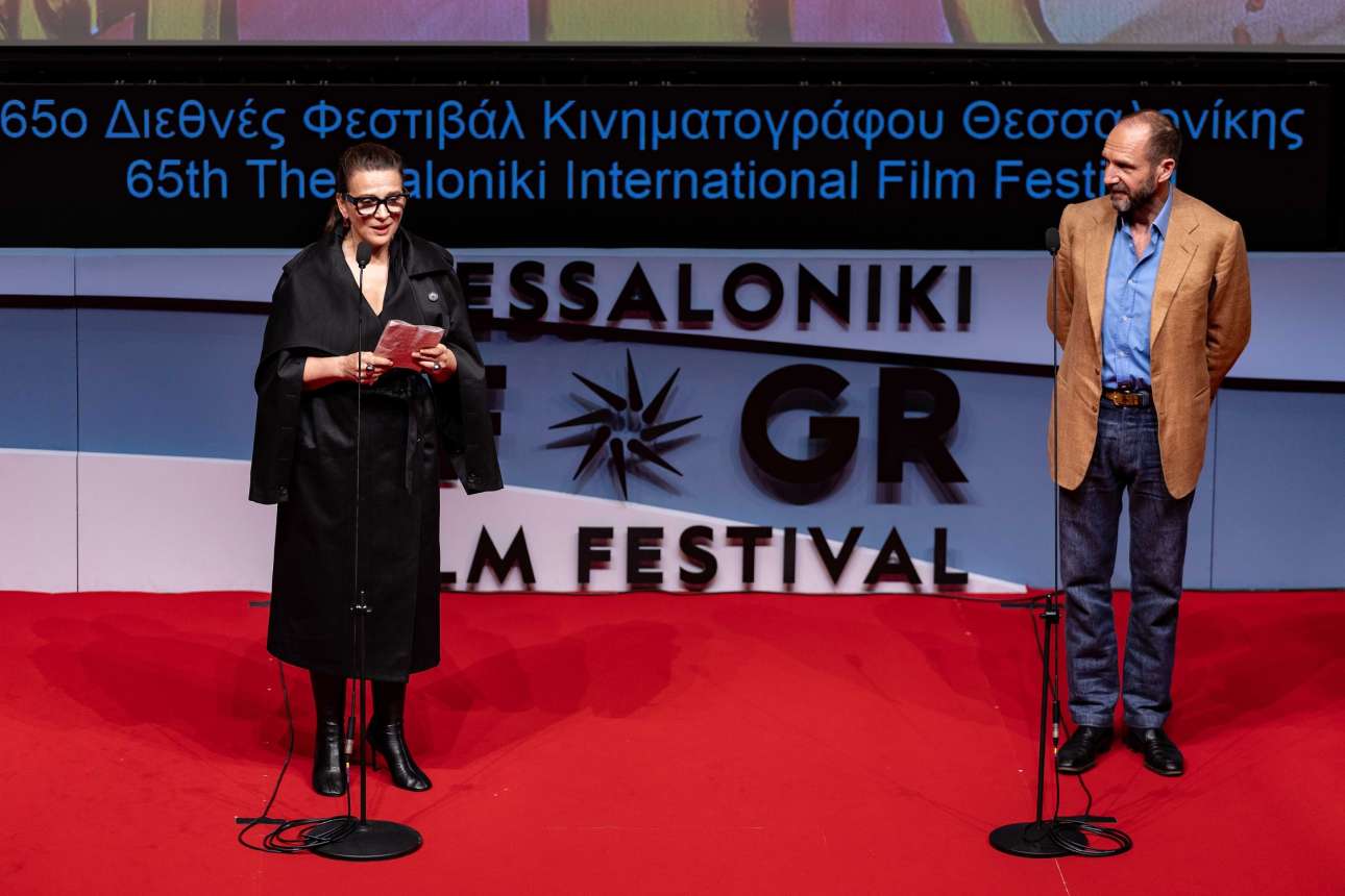 Με αναφορές στον… Παΐσιο η βράβευση της Μπινός και του Φάινς στο Φεστιβάλ Θεσσαλονίκης