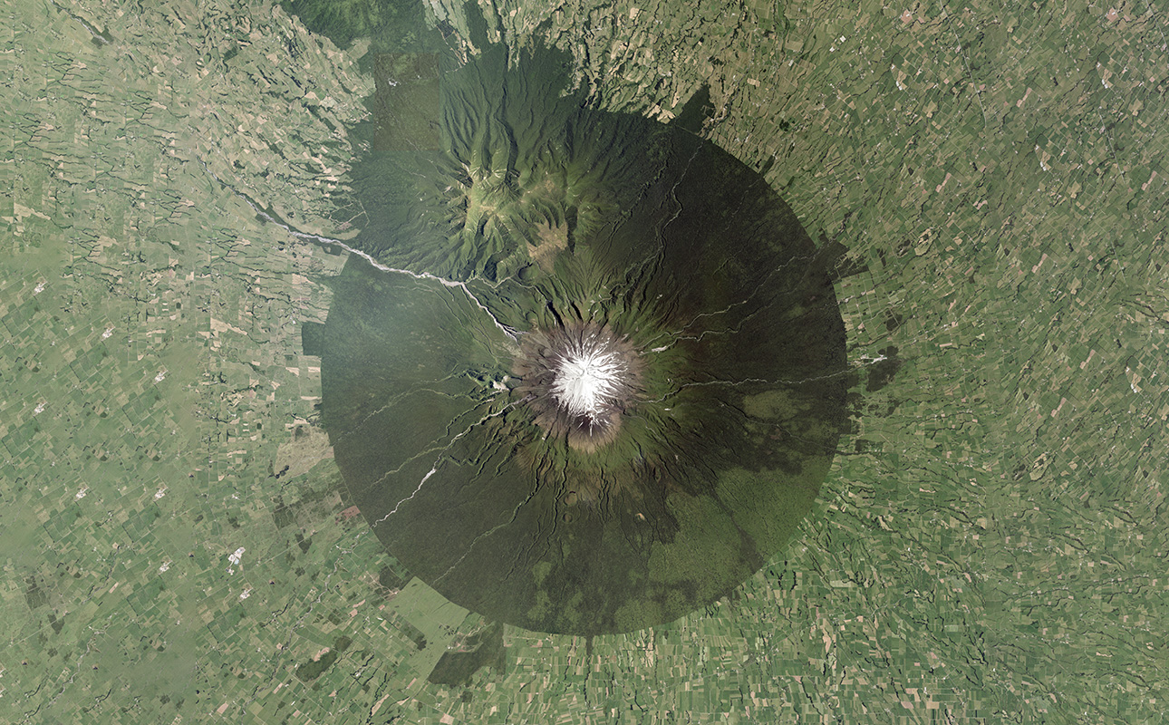 Ηφαίστειο με εξωτικό δάσος απέκτησε νομικά δικαιώματα