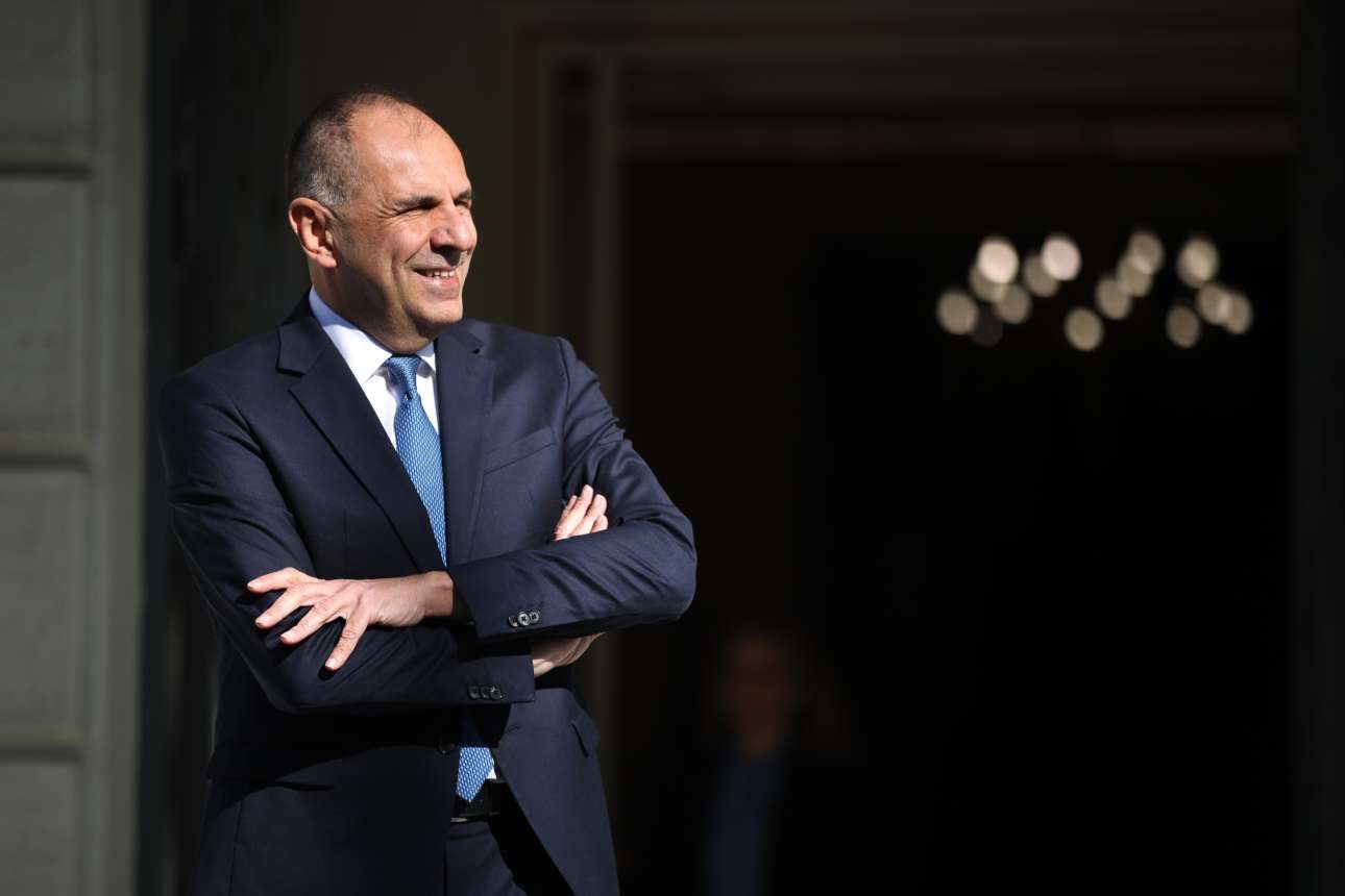 Ελληνοτουρκικά: Ο Γεραπετρίτης ενημερώνει Εθνικό Συμβούλιο Εξωτερικής Πολιτικής και αρχηγούς