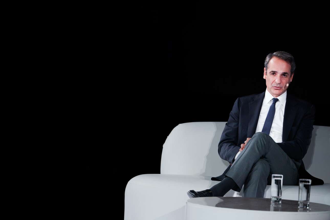 Μητσοτάκης σε επενδυτές στο Λονδίνο: «Οχι» σε έκτακτη φορολόγηση για τις τράπεζες