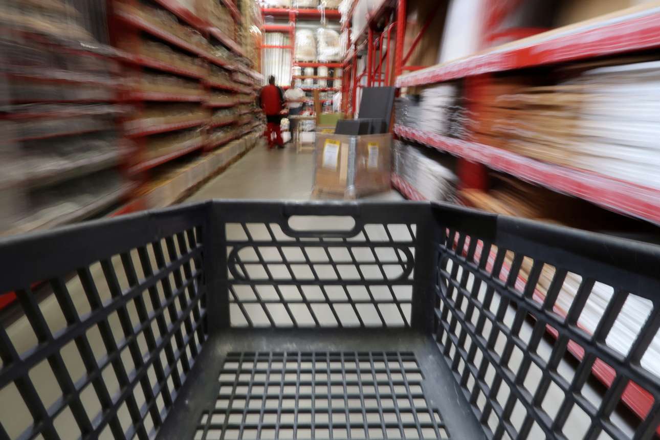 Πρόστιμα €5,5 εκατ. σε οκτώ πολυεθνικές για αθέμιτη κερδοφορία