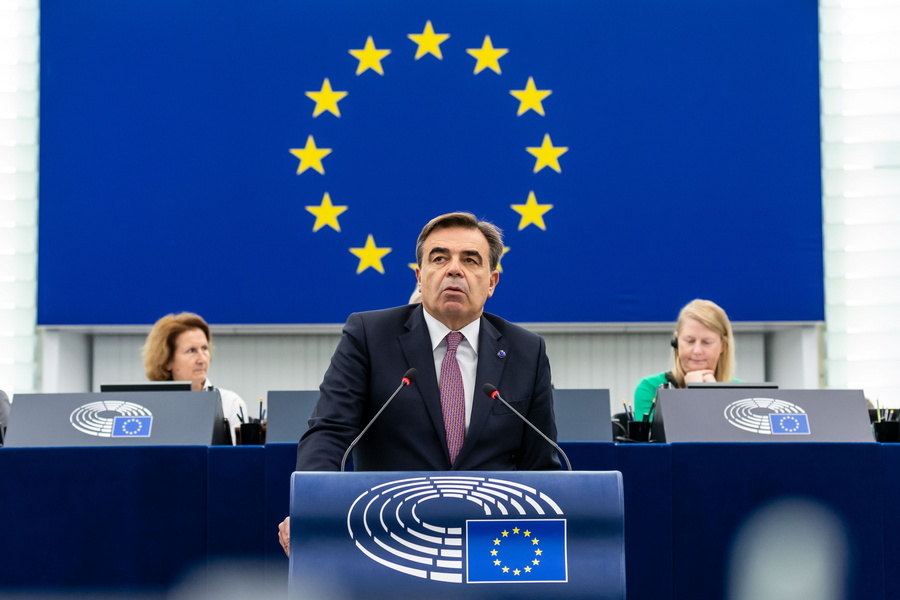 Σχοινάς: Ο Στάρμερ να επιστρέψει τα Γλυπτά του Παρθενώνα για να ενισχύσει τους δεσμούς με την ΕΕ