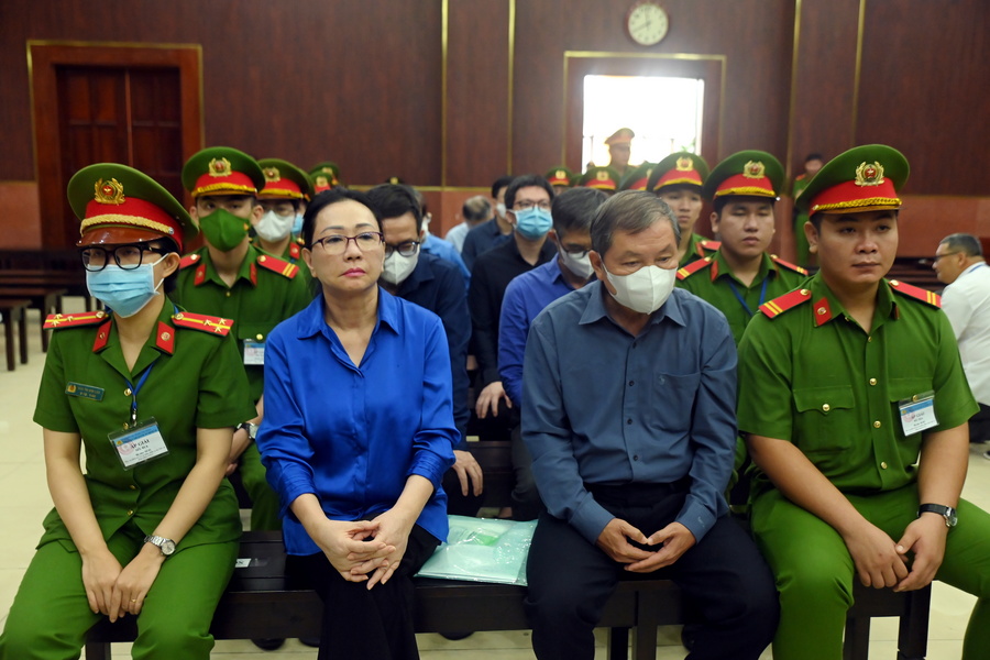 Βιετνάμ: Δικαστήριο επιβεβαίωσε τη θανατική καταδίκη επιχειρηματία που έκλεψε $27 δισ.