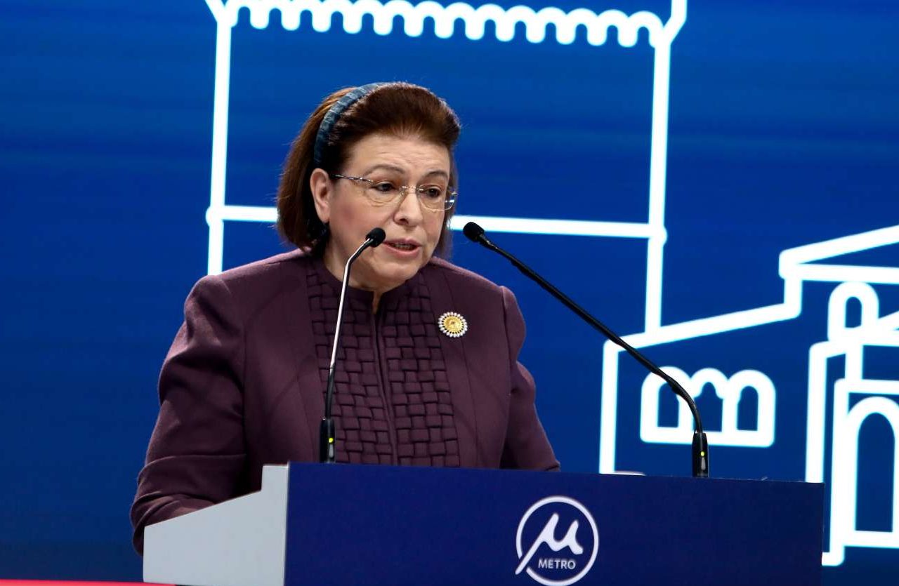 Μενδώνη: Καταστατική υποχρέωση της Πολιτείας η καθολική πρόσβαση στα πολιτιστικά αγαθά