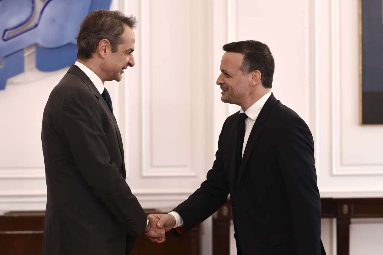 Tι είπαν στη συνάντησή τους στο Μαξίμου Μητσοτάκης και Δούκας