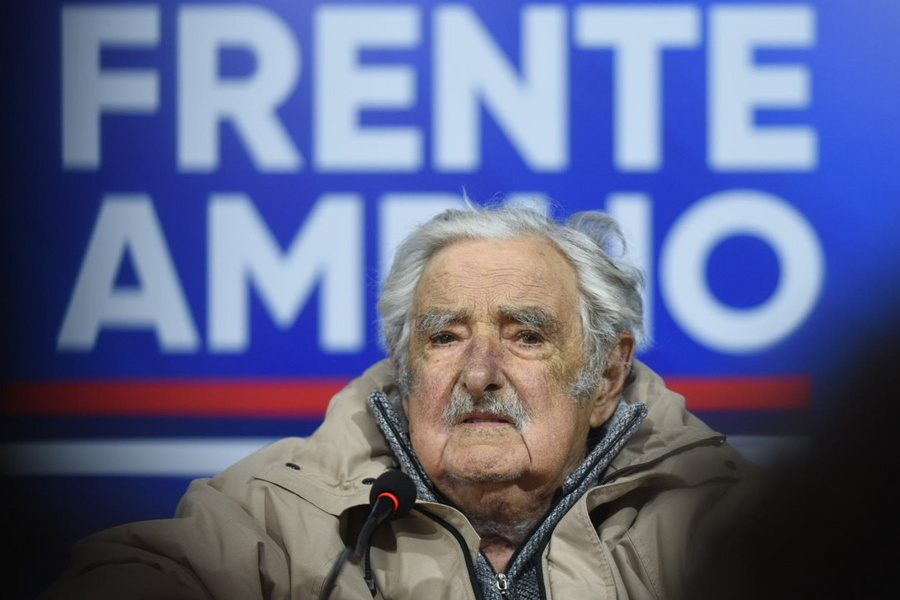 Ο θρυλικός Χοσέ Μουχίκα μάς αποχαιρετά: «Ο πολεμιστής έχει δικαίωμα στην ξεκούραση, πεθαίνω»