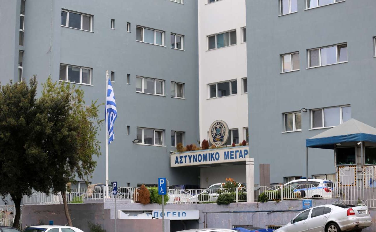 Ο Μητσοτάκης «ξήλωσε» ολόκληρη την Αστυνομική Διεύθυνση Χανίων