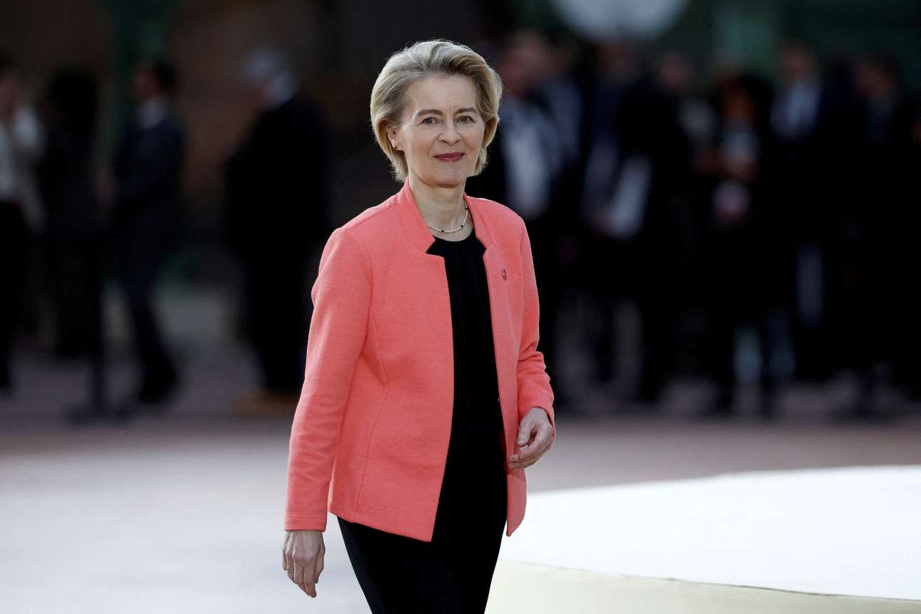 Η Κομισιόν προτείνει εξαίρεση των αμυντικών δαπανών από τους δημοσιονομικούς κανόνες