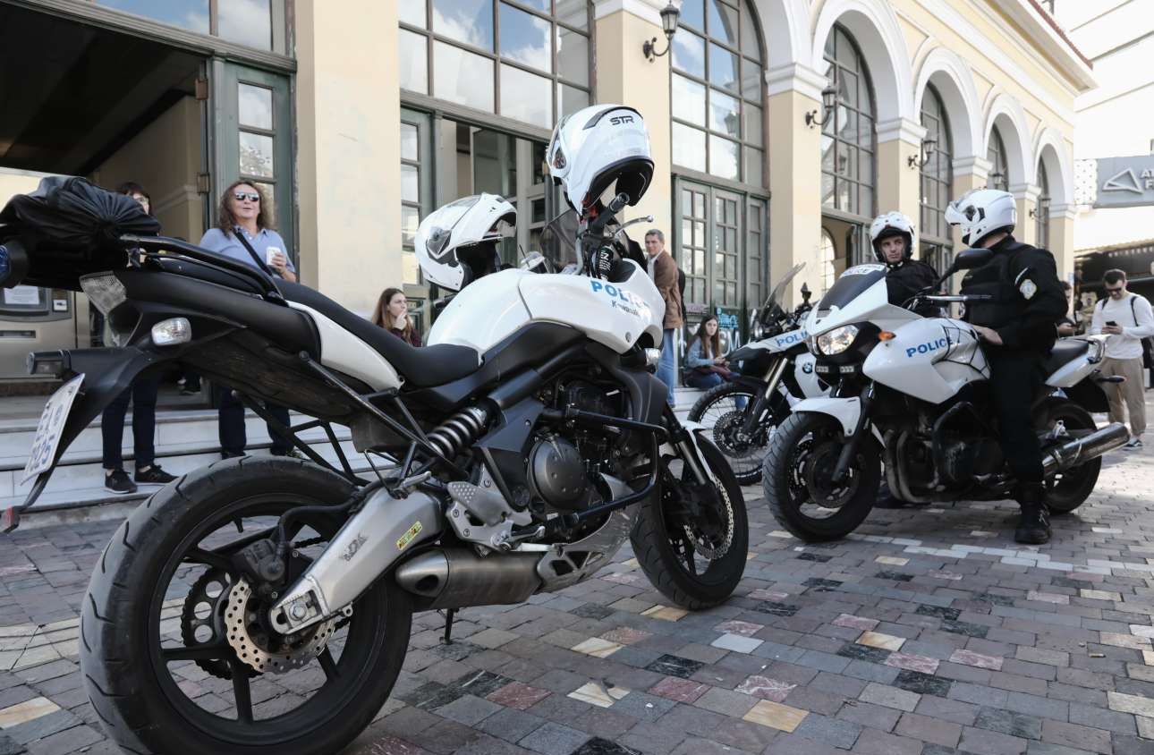 Φάρσα το τηλεφώνημα για βόμβα στο σταθμό Μετρό Μοναστηράκι