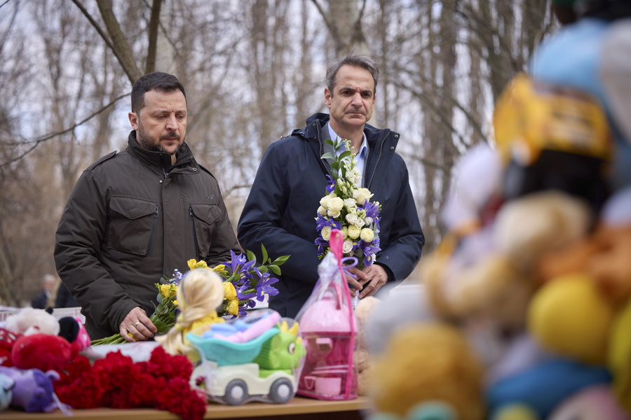 Μητσοτάκης σε Ζελένσκι: Τίποτα δεν μπορεί να αποφασιστεί για την Ουκρανία χωρίς την Ουκρανία