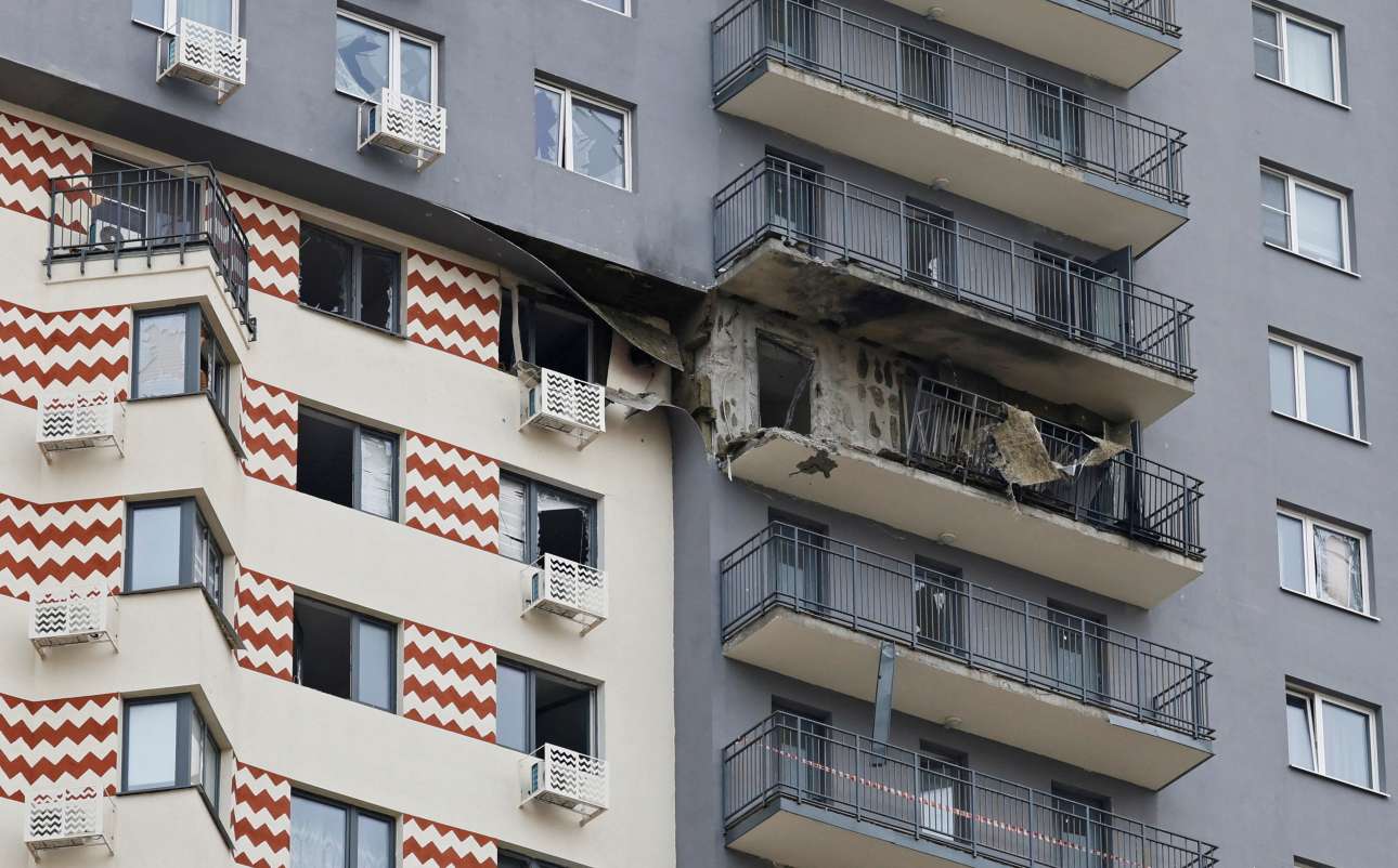 Μόσχα: Νέα επίθεση ουκρανικών drones – ζημιές σε πολυκατοικία