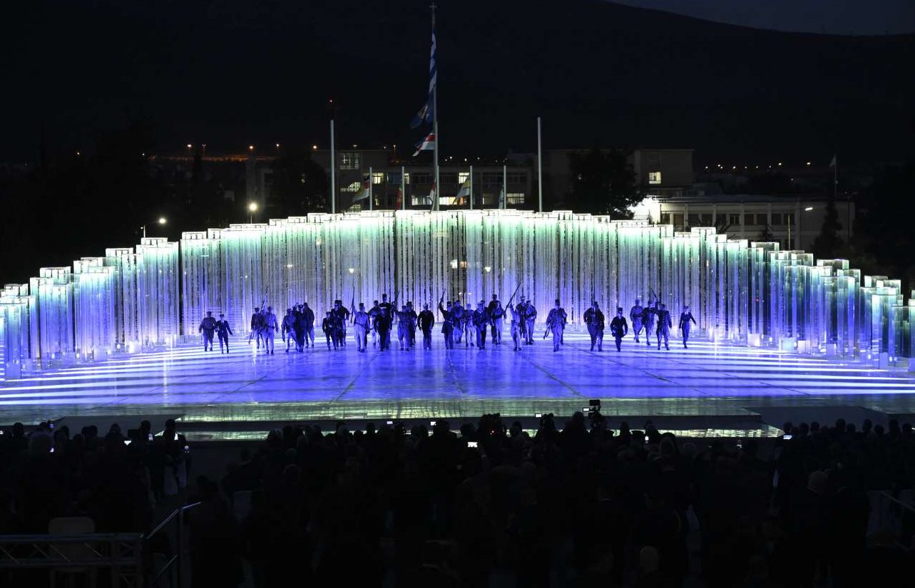 Με Καραμανλή, Σαμαρά, Παυλόπουλο τα αποκαλυπτήρια της Κιβωτού Εθνικής Μνήμης από τον Δένδια