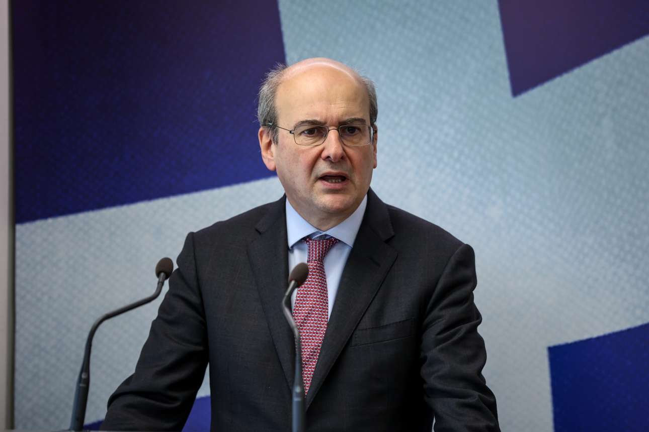 Χατζηδάκης: Προχωράμε με σεμνότητα και αποτελεσματικότητα