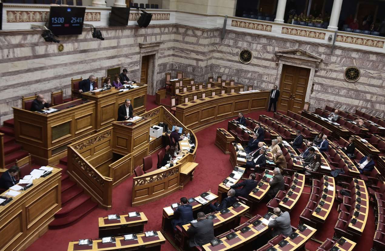 Στη Βουλή η δικογραφία για Σπίρτζη, Καραμανλή – Ζητούμενο η αξιολόγησή της από τους βουλευτές