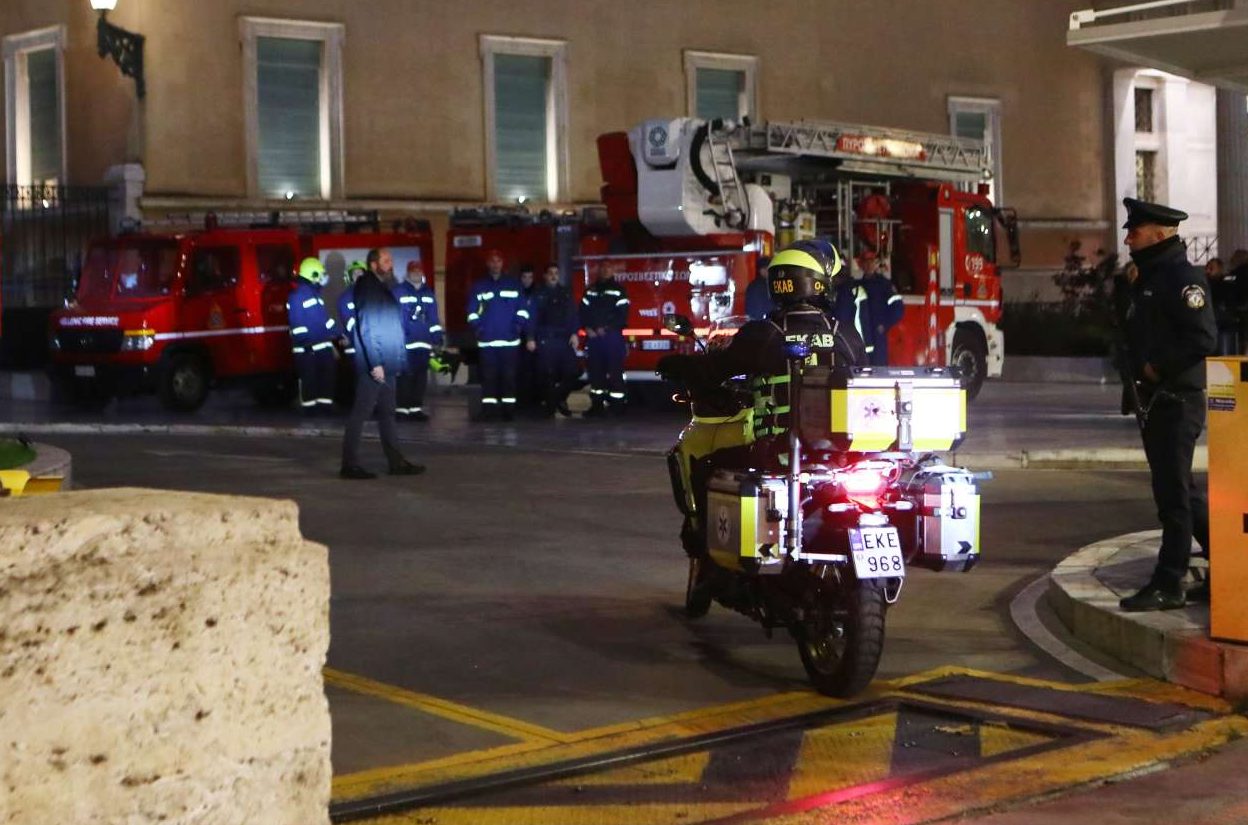 Τηλεφώνημα για βόμβα στη Βουλή