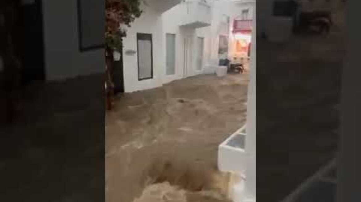 Και άλλο 112 για τη Μύκονο: «Περιορίστε τις μετακινήσεις σας!»