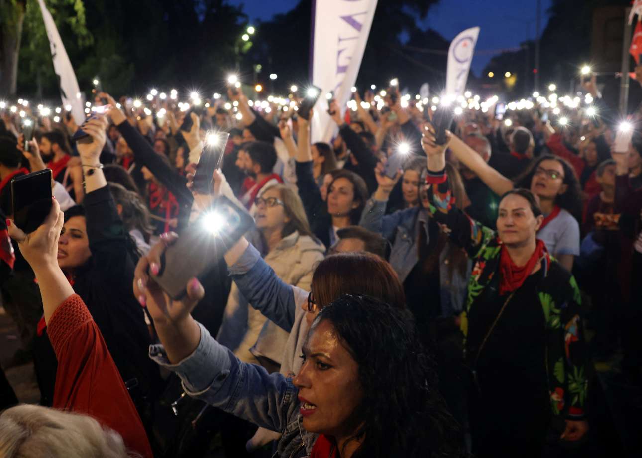 Κατεχόμενα: Διαδηλωτές εναντίον Ερντογάν – καταγγέλουν την απόπειρα ισλαμοποίησης του ψευδοκράτους