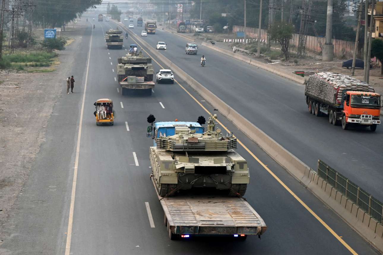 Ινδία – Πακιστάν: Δεκάδες νεκροί σε έναν πόλεμο για το Κασμίρ και το… νερό