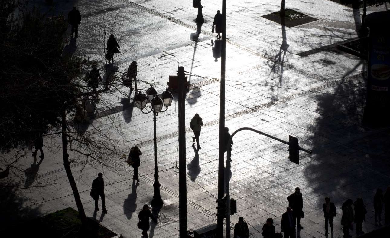 ΕΛΣΤΑΤ: Στα χαμηλότερα επίπεδα από το 2008 η ανεργία στην Ελλάδα