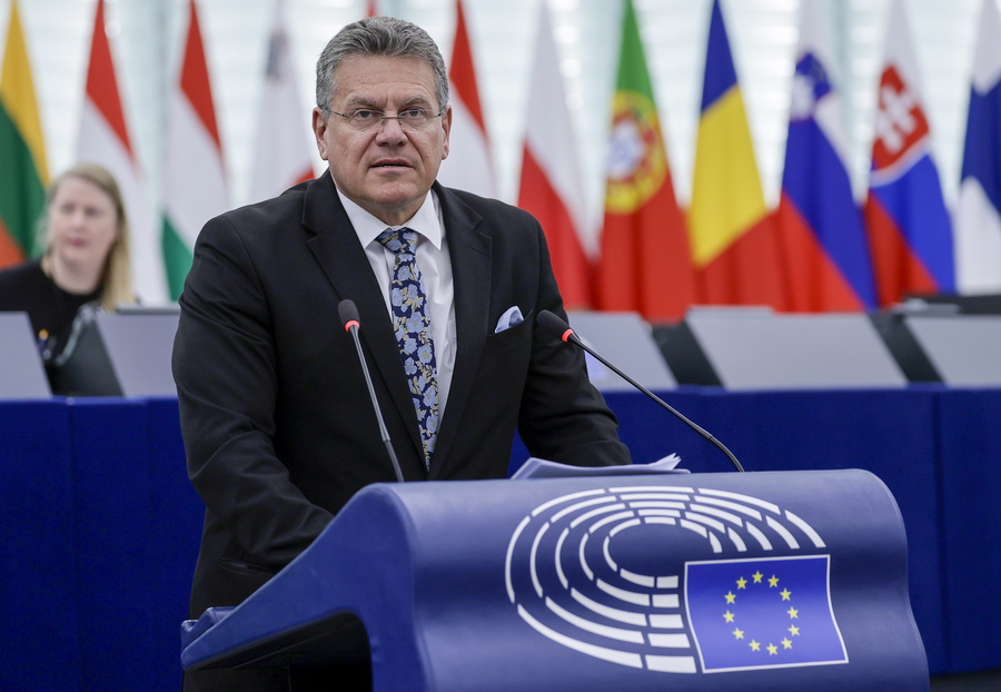 Κομισιόν: Αυτά είναι τα αντίμετρα στους δασμούς του Τραμπ