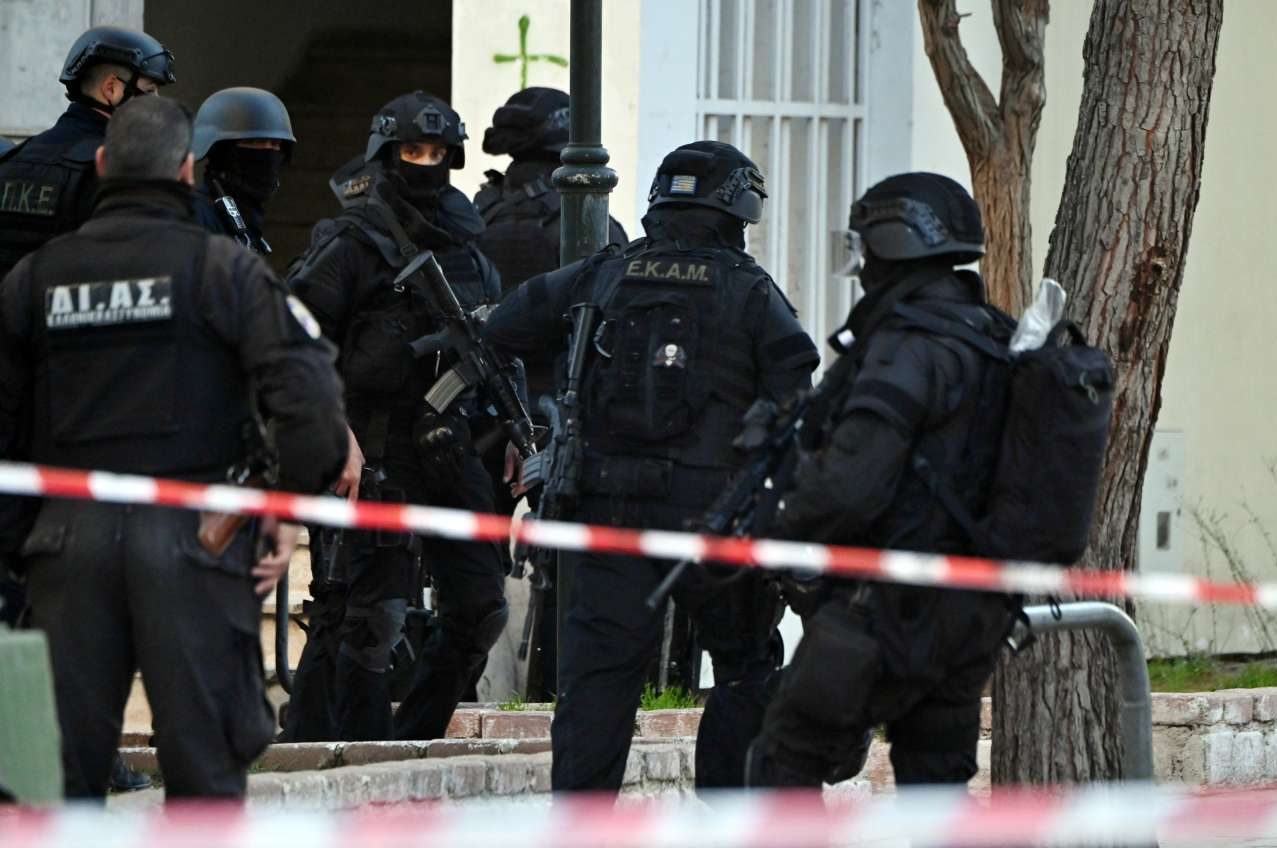 Χειροπέδες σε μέλη Εθνικιστικής Νεολαίας Θεσσαλονίκης -μεγάλη επιχείρηση της ΕΛ.ΑΣ