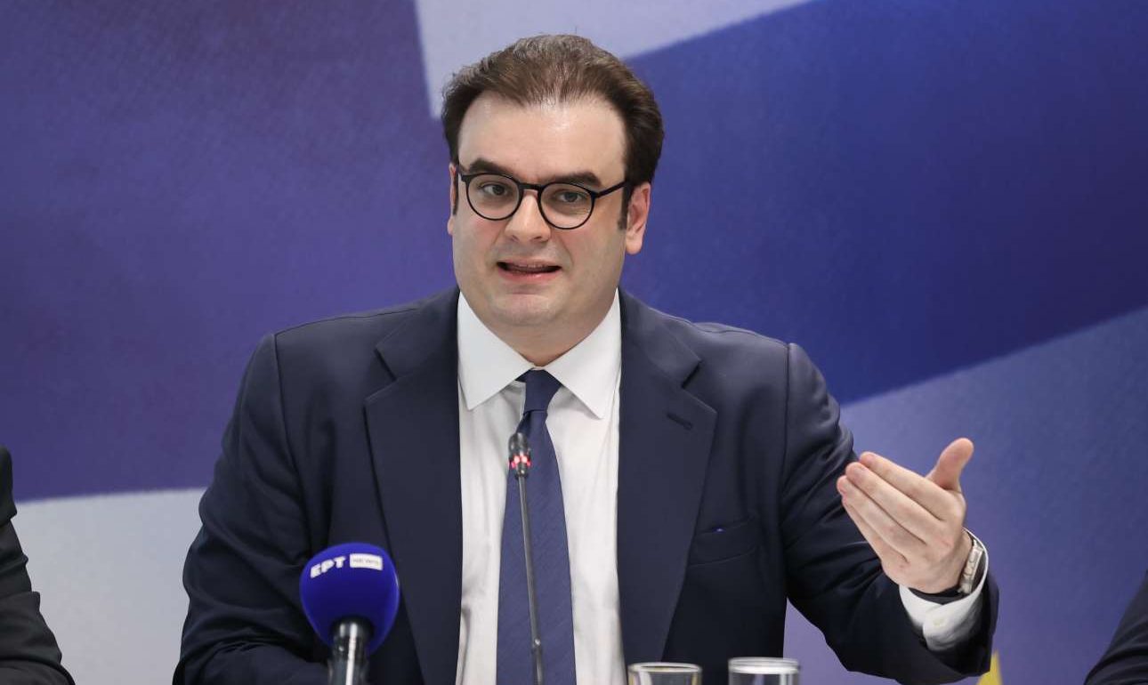 Πιερρακάκης: «Από το 30% η παραοικονομία έχει πέσει κάτω από το μισό»