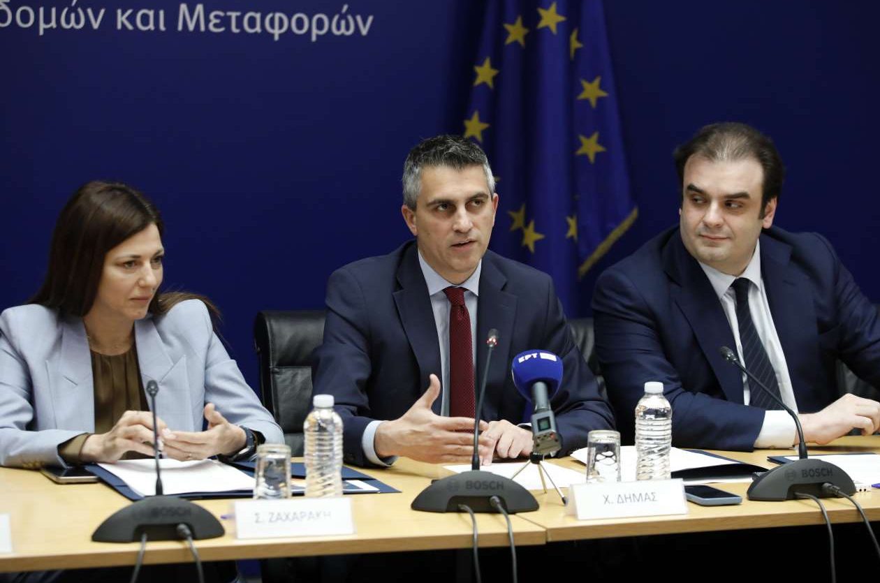 «Επεσαν» οι υπογραφές για την ανακαίνιση σχολικών κτιρίων, ύψους 100 εκατ. ευρω