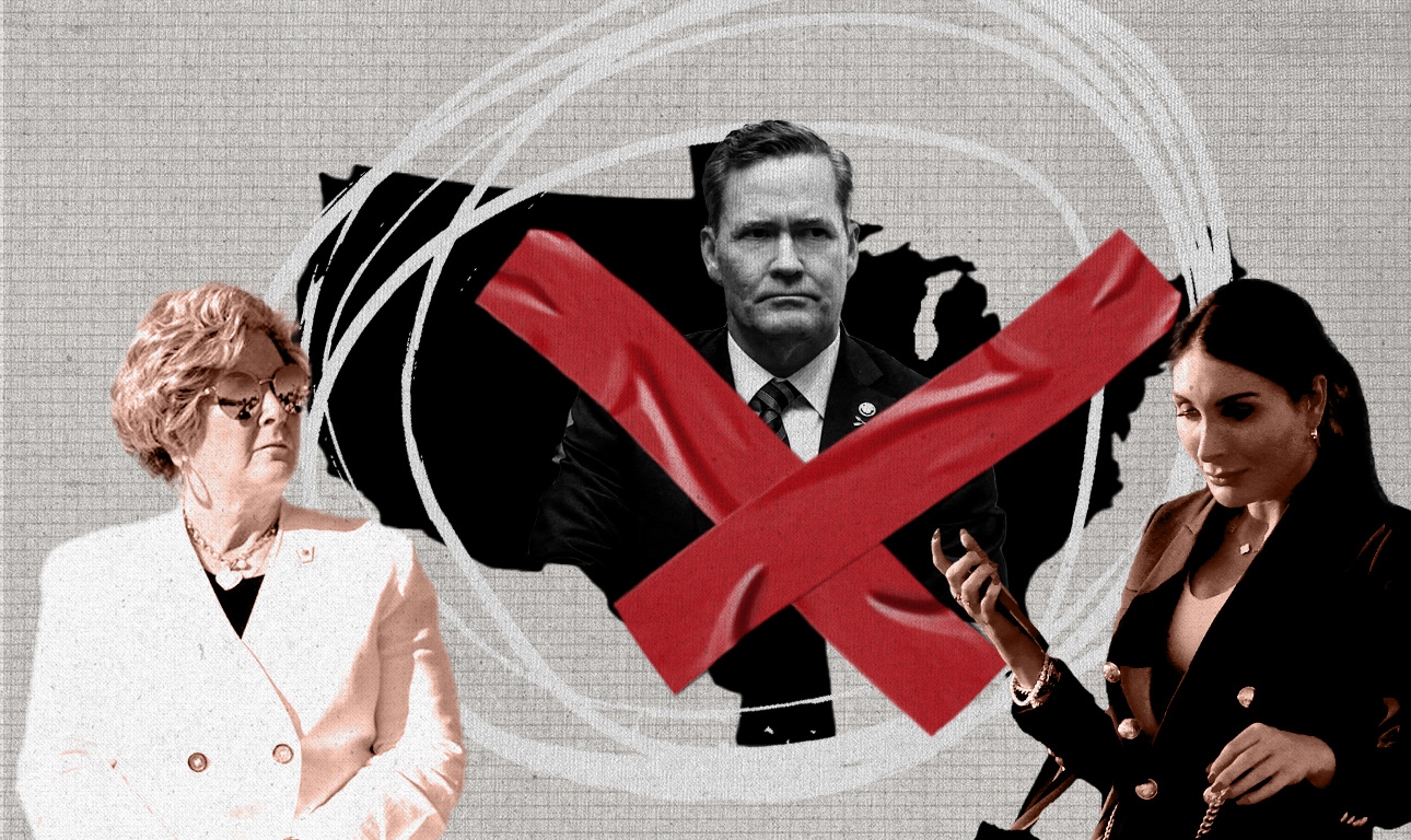 Οι δύο γυναίκες που έριξαν τον Μάικ Γουόλτς