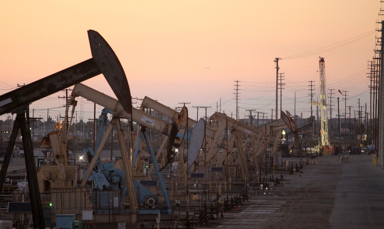 «Βουτιά» για το πετρέλαιο – πού οφείλεται