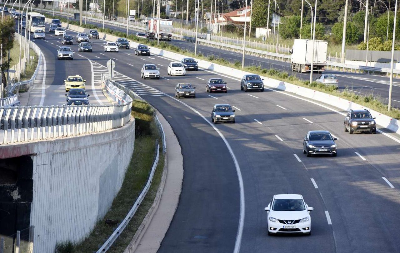 Νέες κάμερες στους δρόμους οκτώ δήμων της Αττικής