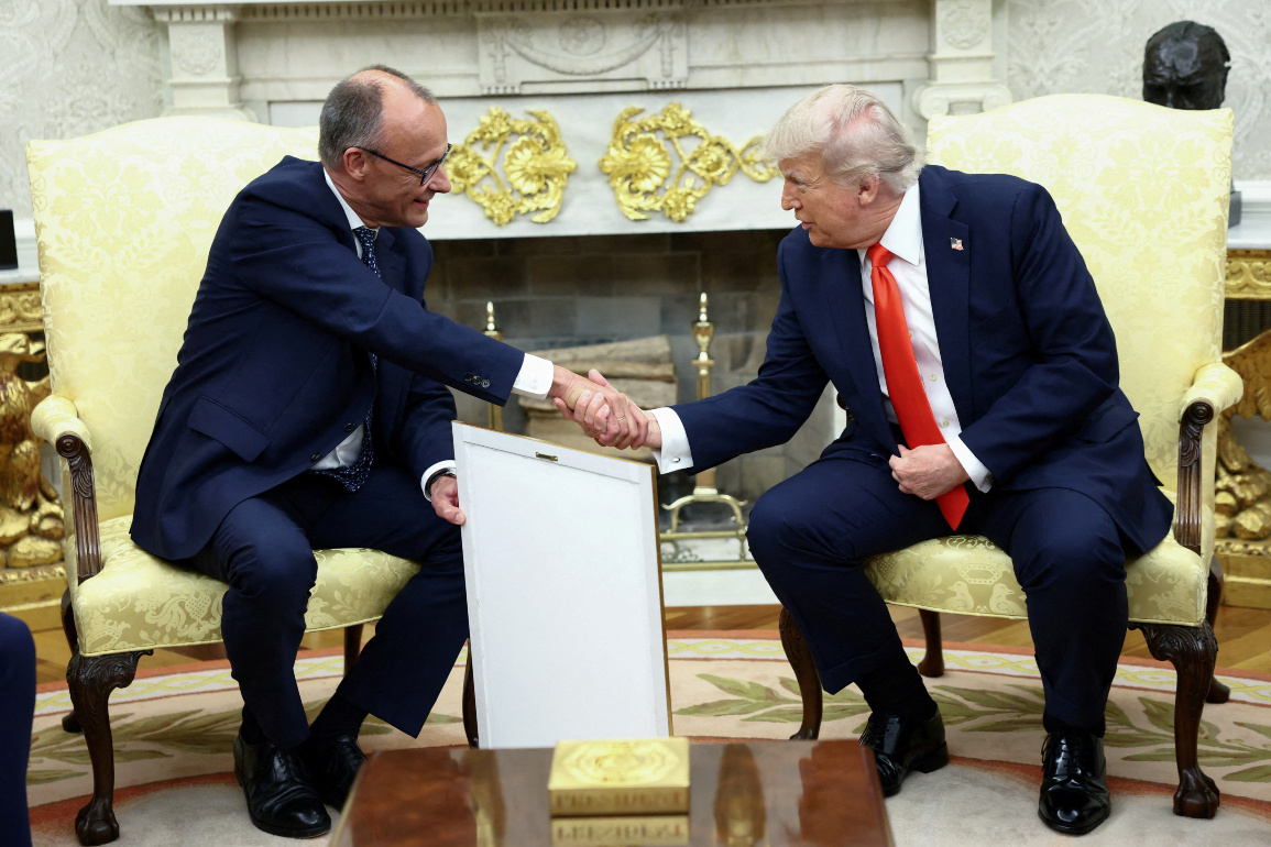 «Οι ΗΠΑ δεν θα εγκαταλείψουν το ΝΑΤΟ» διαβεβαιώνει ο Μερτς