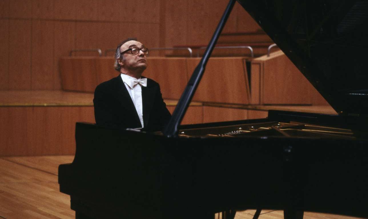 Πέθανε ο σπουδαίος πιανίστας Αλφρεντ Μπρέντελ