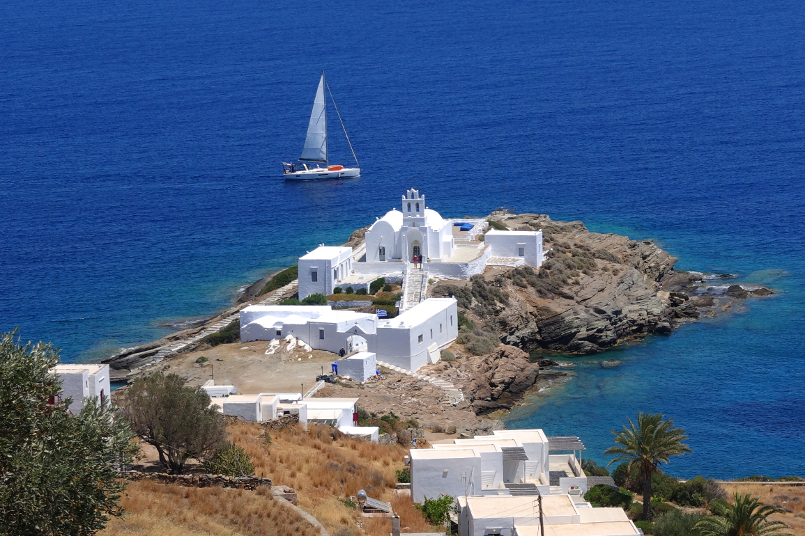 Παρέμβαση του Συνηγόρου του Πολίτη για δρόμους στη Σίφνο