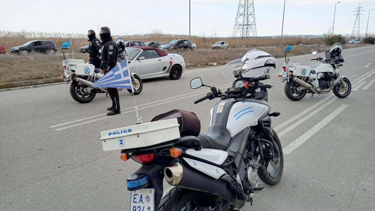 Νέος ΚΟΚ: «Βρέχει» πρόστιμα για τα δίκυκλα – Οι πρωταθλητές χωρίς κράνος