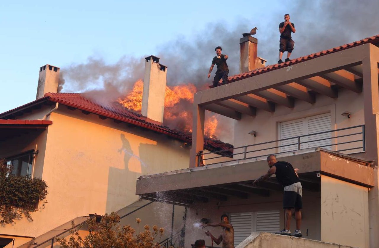 Πυρκαγιές: Εντεκα περιοχές σε συναγερμό