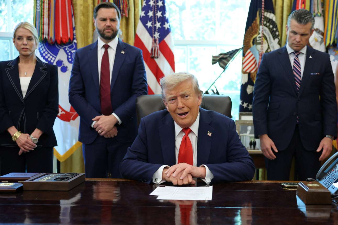 Τραμπ: Πολλοί στις ΗΠΑ θα ήθελαν έναν δικτάτορα