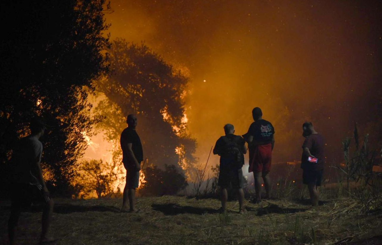 Φωτιές: 19χρονος ομολόγησε εμπρησμό στην Πάτρα