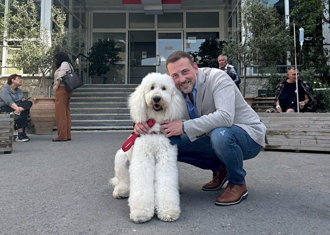 «Παρέα με Ουρά» στο Νοσοκομείο Μεταξά