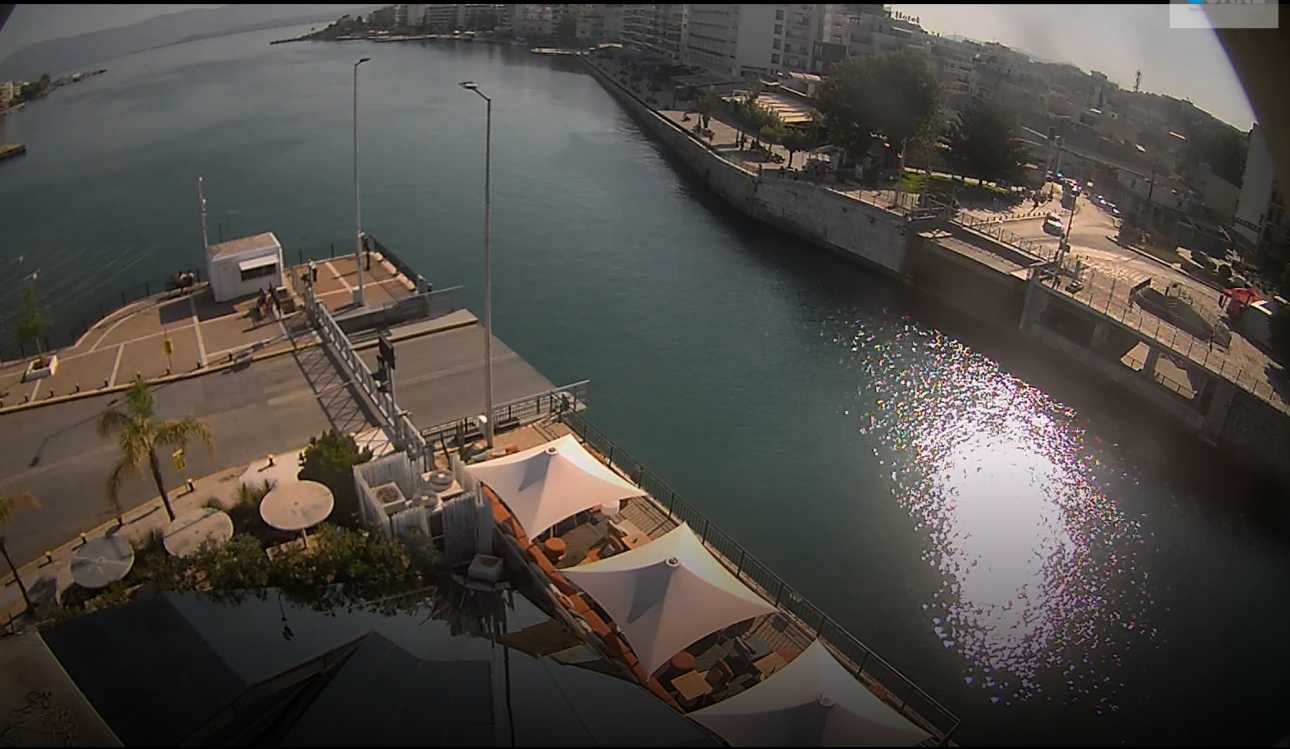 Κυκλοφοριακό χάος στη Χαλκίδα: «Κόλλησε» η γέφυρα του Ευρίπου