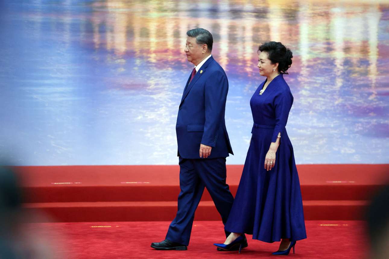 O Σι Τζινπίνγκ ζει την εβδομάδα της δόξας του!