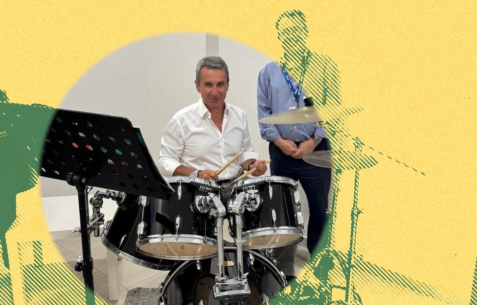 Ιστορίες πολιτικής ελαφρότητας #839